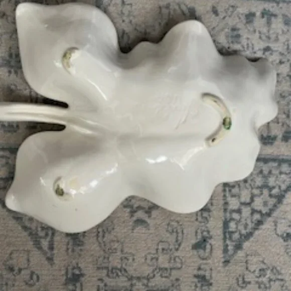 Vintage Hull Leaf Shaped Grape Pattern Large Serving Dish Bowl/Tray - Picture 6 of 7